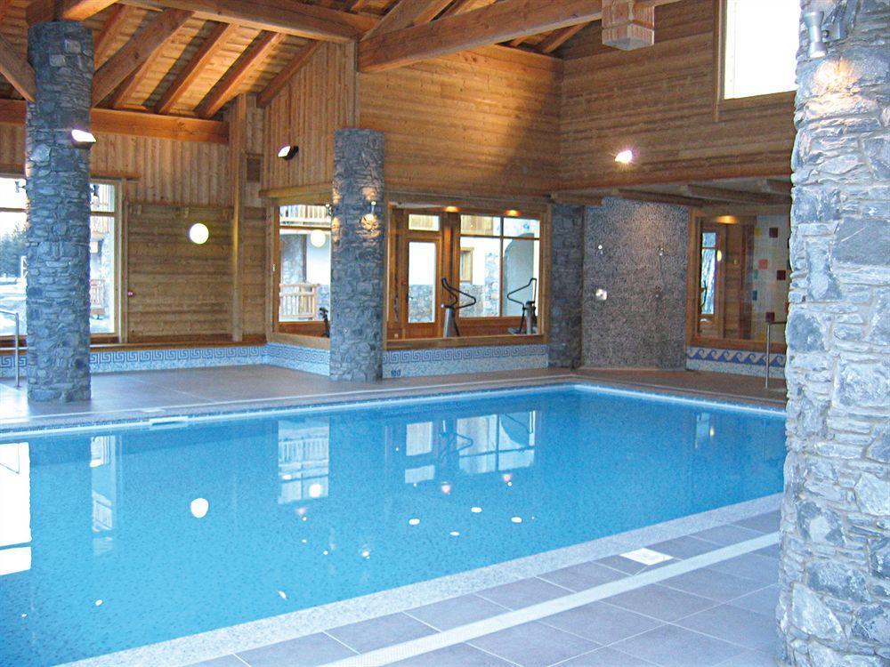 Lagrange Vacances Le Hameau Du Rocher Blanc Serre Chevalier Exterior photo